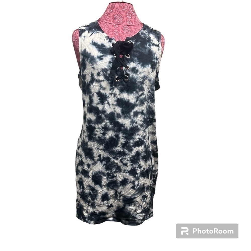 🆕 Women’s Arizona Tie Dye Dress Size Large